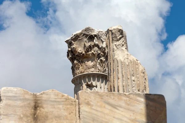 Ruinas en la antigua ciudad de Pérgamo, Turquía —  Fotos de Stock