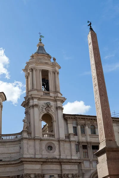Сант-Аньезе в Агоне на площади Пьяцца Навона в Риме , — стоковое фото