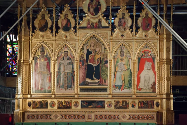 Florencia - Santa Croce, altar mayor — Foto de Stock