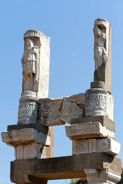 Praça Domiciano na antiga cidade grega Éfeso — Fotografia de Stock