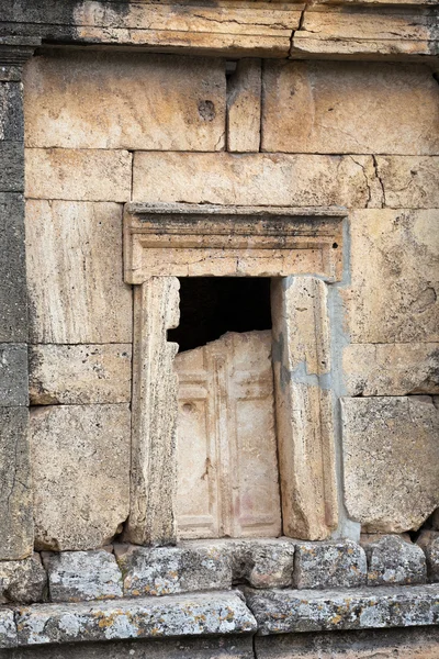 Ruinen der antiken Stadt Hierapolis — Stockfoto
