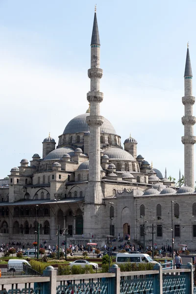 Istambul - die Sultan-Ahmed-Moschee, im Volksmund als blaue Moschee bekannt — Stockfoto