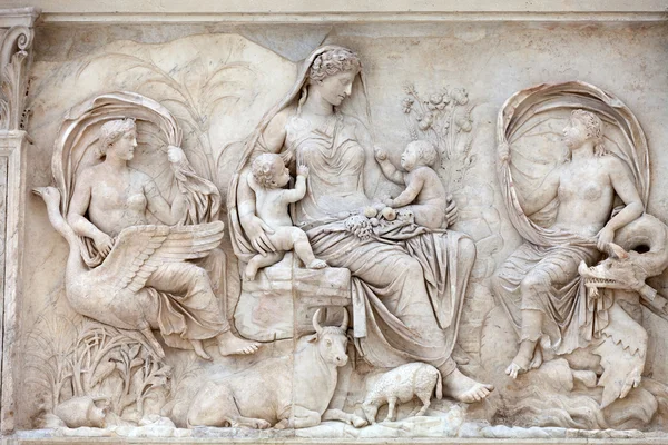 Roma - Ara Pacis, Altar de la Paz de Augusto — Foto de Stock