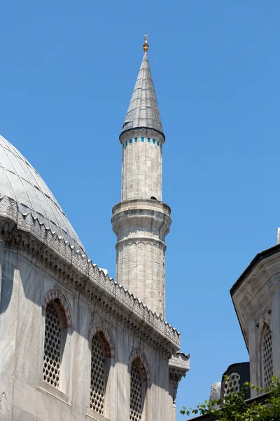 Istambul - um de minaretes Hagia Sophia. Turquia — Fotografia de Stock