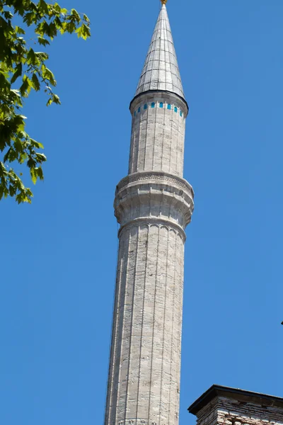 Isztambul - egyik minaretek Hagia Sophia. Törökország — Stock Fotó