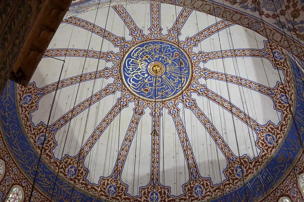 Istambul - de sultan ahmed moskee moskee, de volksmond bekend als de blauwe moskee — Stockfoto