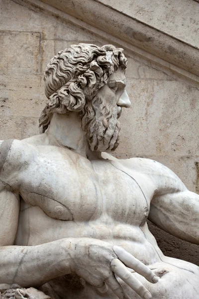 Rome - Sculpture du Tibre dans le Capitolium — Photo