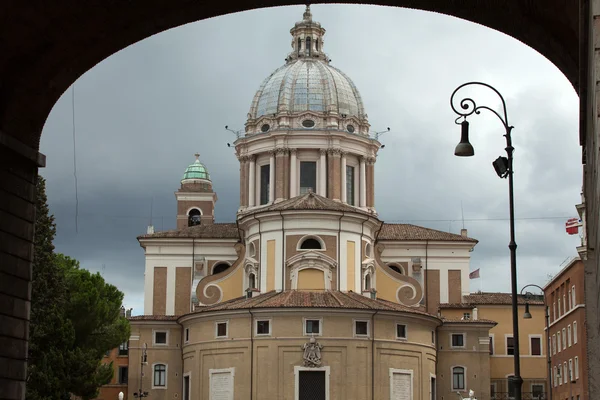 Rzym - Kościół Świętych ambrogio i carlo al corso — Zdjęcie stockowe