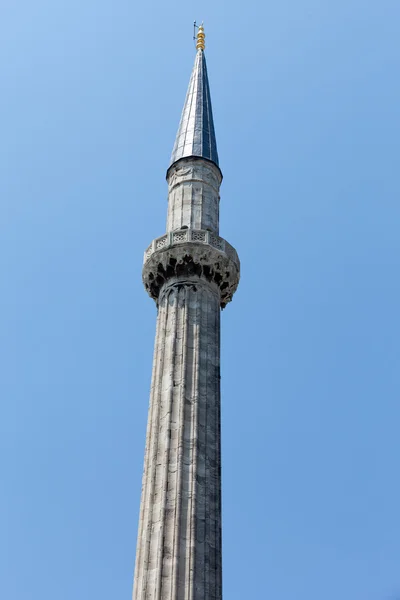 Estambul - uno de los minaretes Hagia Sophia. Turquía — Foto de Stock