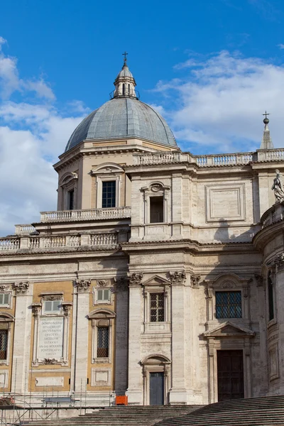 Basilika Santa Maria Maggiore in Rom — Stockfoto