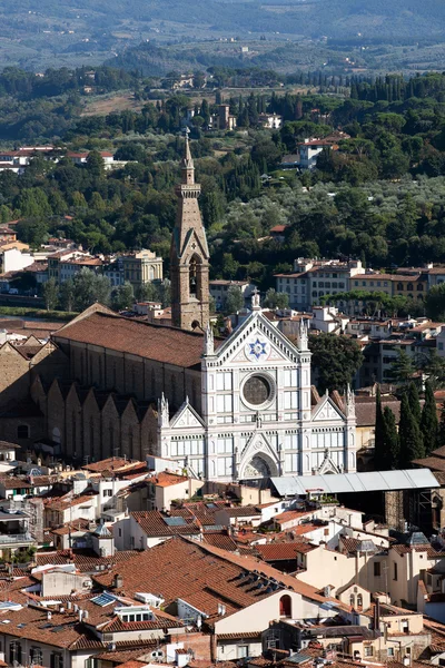 Florencie - pohled na santa croce z kopule dómu — Stock fotografie