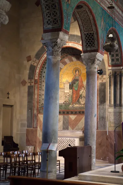 Chiusi - san secondiano Romanesk Katedrali — Stok fotoğraf