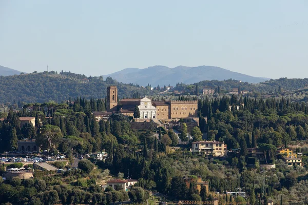 Florence - la vue sur San Miniato depuis le dôme Duomo — Photo