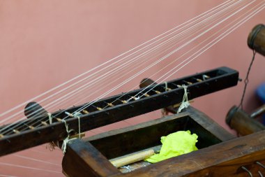 el yapımı ham ipek iplik