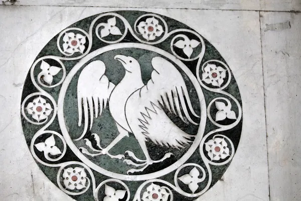 Lucca - detail from St Martin's Cathedral facade, Tuscany — Stock Photo, Image