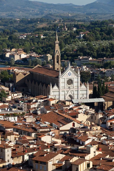 Florence - de weergave op santa croce van de koepel duomo — Stockfoto