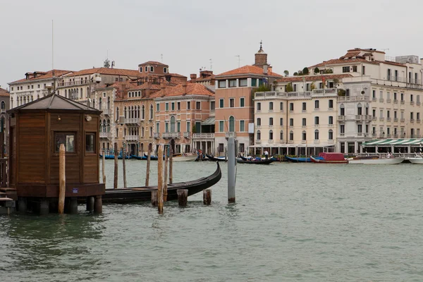 Venezia - Squisito palazzo d'epoca al Canal Grande — Foto Stock