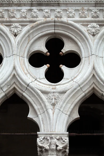 Venice - tracery from the Doge 's Palace, one of venice symbol — стоковое фото