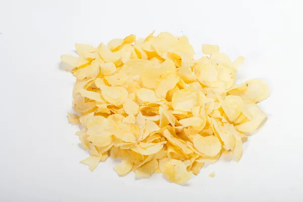 Kartoffelchips isoliert auf weißem Hintergrund — Stockfoto