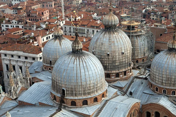Kupole baziliky san marco v Benátkách — Stock fotografie