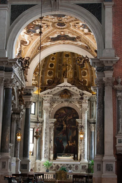 Iglesia de Santi Giovanni e Paolo interior, Venecia — Foto de Stock