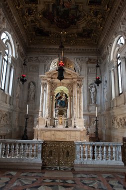 Kilise santi giovanni e paolo iç, Venedik