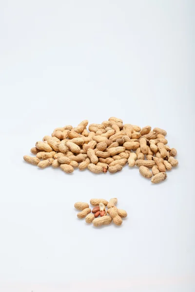 Getrocknete Erdnüsse — Stockfoto