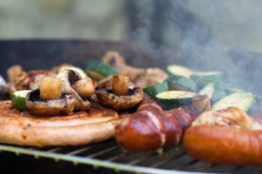 Izgarada leziz et ızgarası.