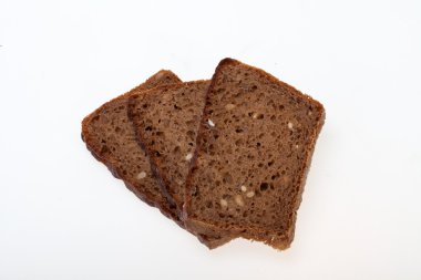 beyaz bitti izole koyu ekmek dilimleri