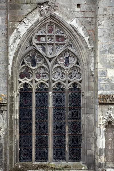 对圣本届旅游、 卢瓦尔河谷城堡群中的大教堂的侧面墙法国 — 图库照片