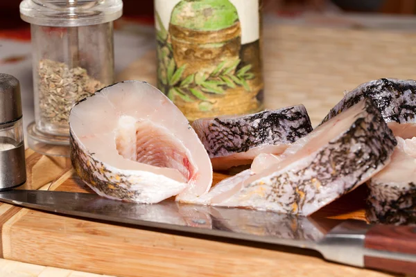 Piece of fresh raw fish. The healthy diet. — Stock Photo, Image