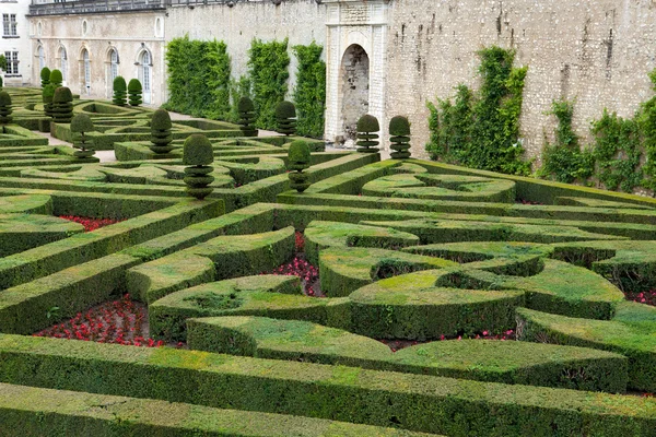 花园和在法国卢瓦尔河谷城堡 de villandry — 图库照片