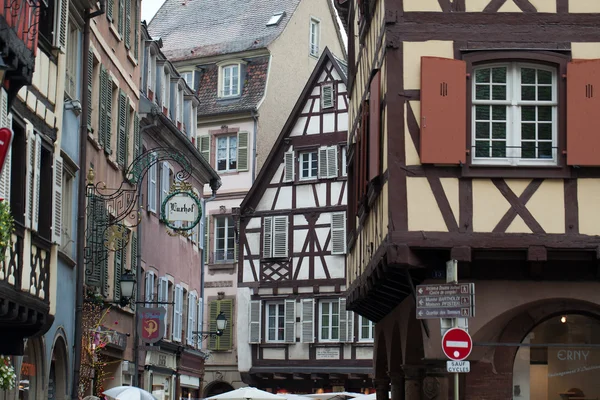 Polovina roubené domy, colmar, Alsasko, Francie — Stock fotografie