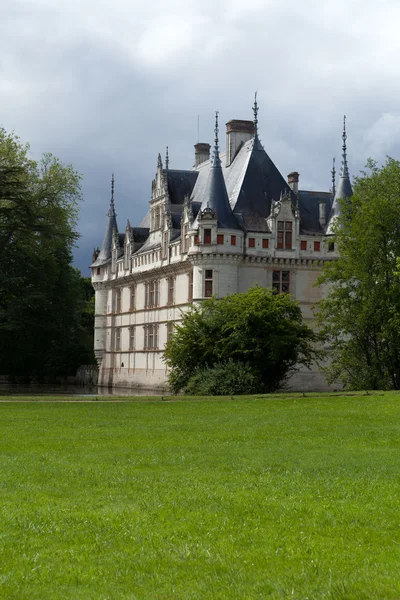 Замок Азе-ле-Ридо в долине Луары, Франция — стоковое фото