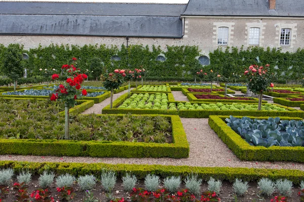 Jardins e Chateau de Villandry em Loire Valley, na França — Fotografia de Stock