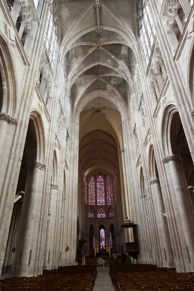 Catedral gótica de Saint Gatien en Tours, Valle del Loira, Francia — Foto de Stock
