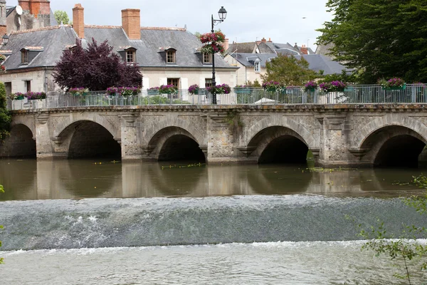 法国 le rideau.loire 流域为旧桥 — 图库照片