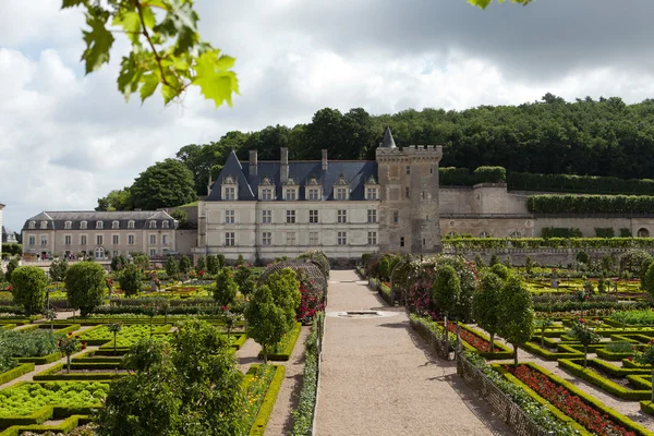 Ogrody i Pałac de villandry w dolinie Loary we Francji — Zdjęcie stockowe