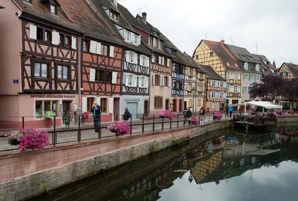 Pół Dom noclegowy Alzacja, colmar, Francja — Zdjęcie stockowe