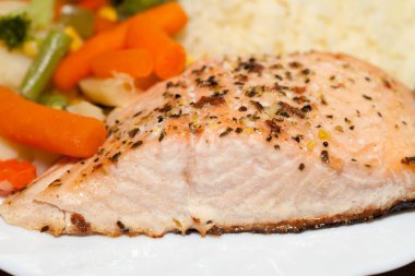 sağlıklı bir diyet. sebze ile Somon