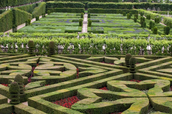 Gardens and Chateau de Villandry in Loire Valley in France — Stock Photo, Image