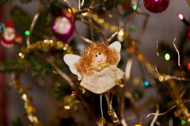 Noel ağacında Noel mücevheri