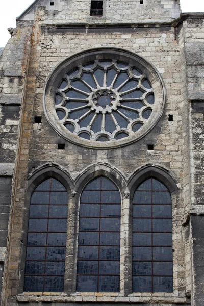 Kościół saint julien w tours, regionie Turenia, Francja — Zdjęcie stockowe