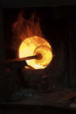 cam üfleme işlemi