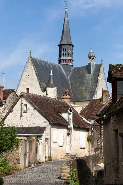 Collegiate Kilisesi saint John baptist monteresor içinde. Loire Vadisi — Stok fotoğraf