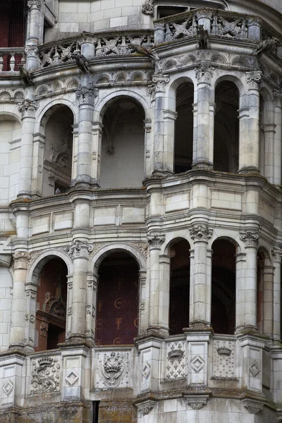 Renesanční fasáda v zámku blois. loirevalley, Francie — Stock fotografie