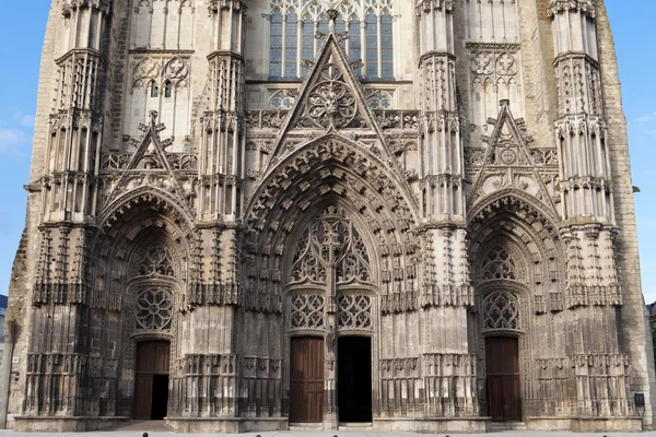Gotická katedrála svatého gatien v tours, údolí Loiry Francie — Stock fotografie