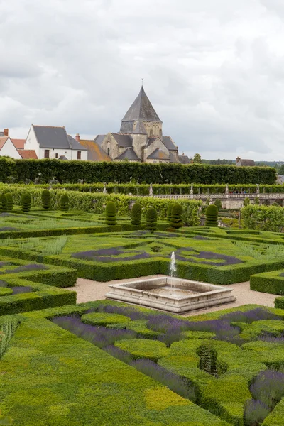 Jardines y Chateau de Villandry en el Valle del Loira en Francia — Foto de Stock