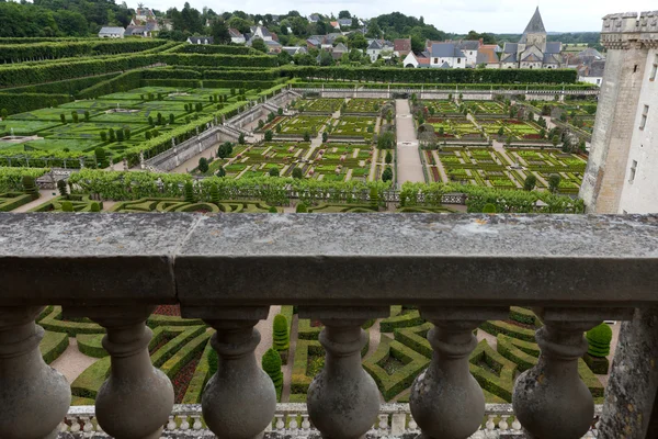 Zahrady a zámek de villandry v údolí Loiry ve Francii — Stock fotografie