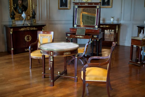 In style kept rooms in the castle Valencay. Loire Valley. France — Stock Photo, Image